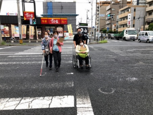 国道17号を視察中の写真