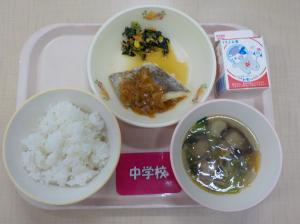 4月28日給食の写真