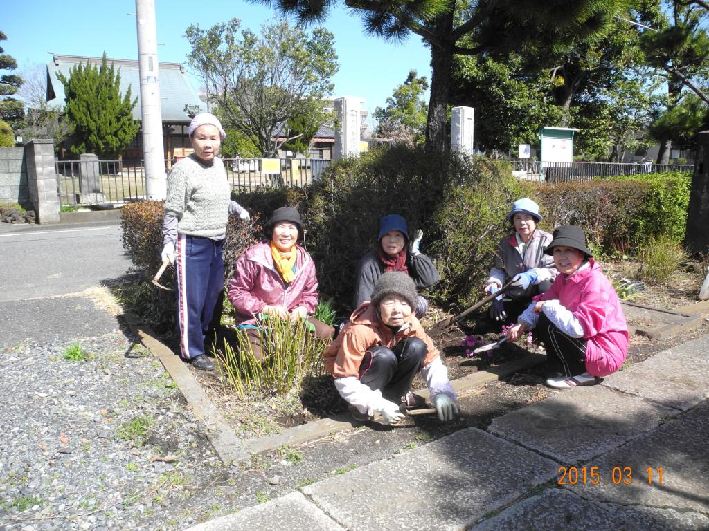 曼珠沙華の会活動の集合写真